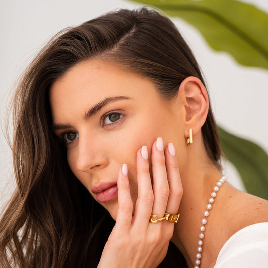 Pendientes Cuadrados Chapados en Oro de 18K